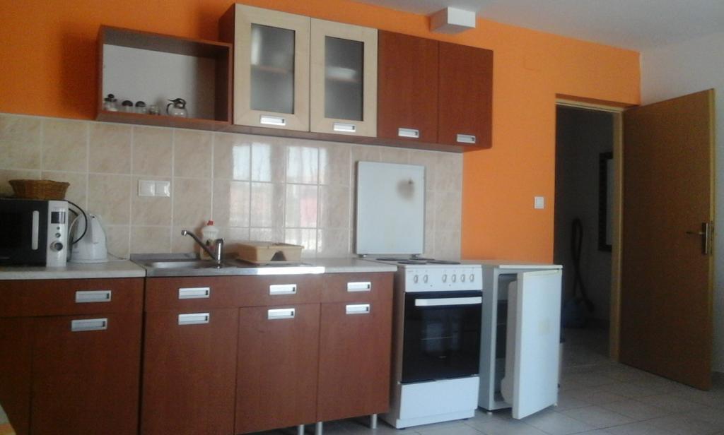Apartment Rogic ビオグラード・ナ・モル エクステリア 写真